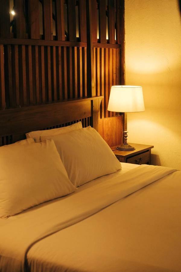 Chompor Lanna Hotel チエンマイ エクステリア 写真