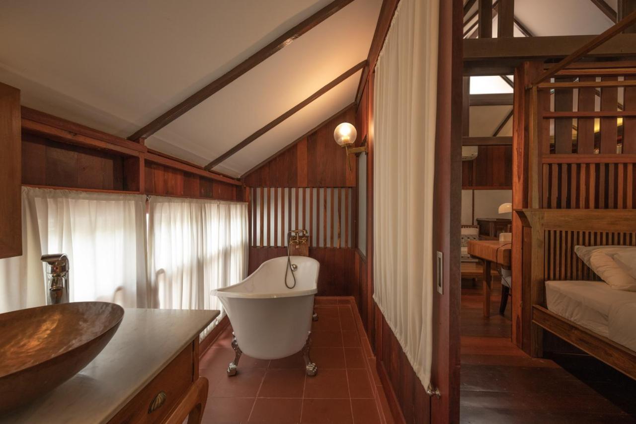 Chompor Lanna Hotel チエンマイ エクステリア 写真