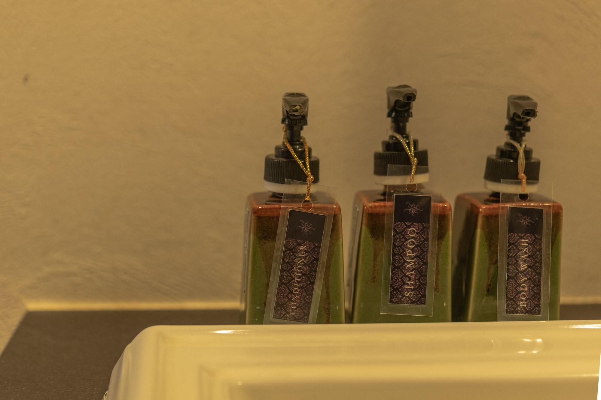 Chompor Lanna Hotel チエンマイ エクステリア 写真