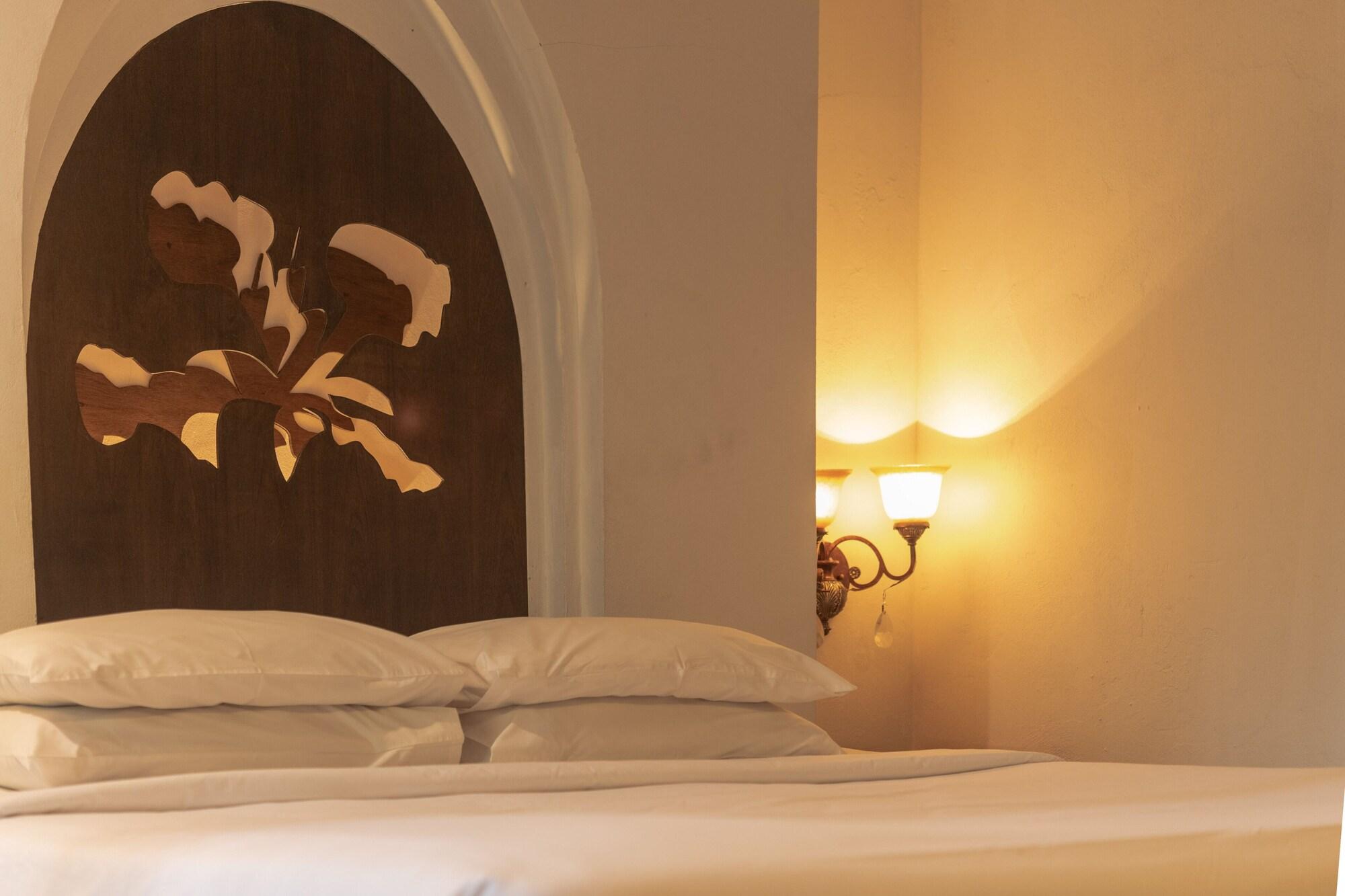 Chompor Lanna Hotel チエンマイ エクステリア 写真