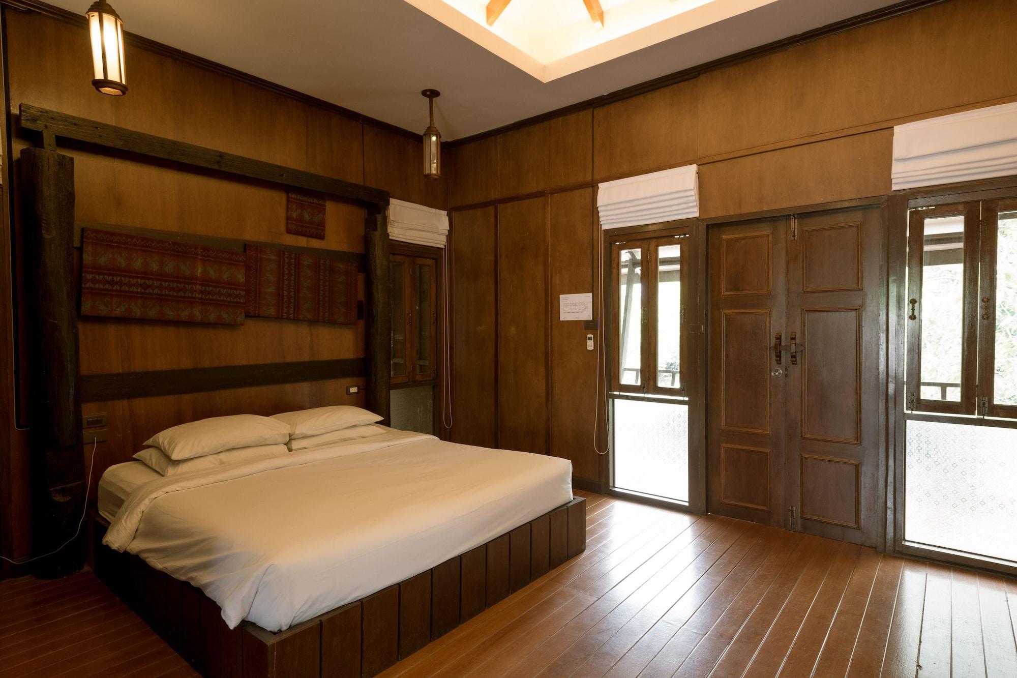 Chompor Lanna Hotel チエンマイ エクステリア 写真